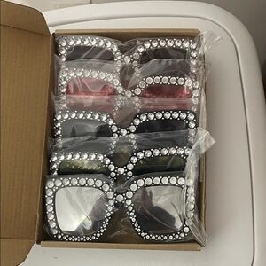 Rhinestone Embellished Sunglasses Set